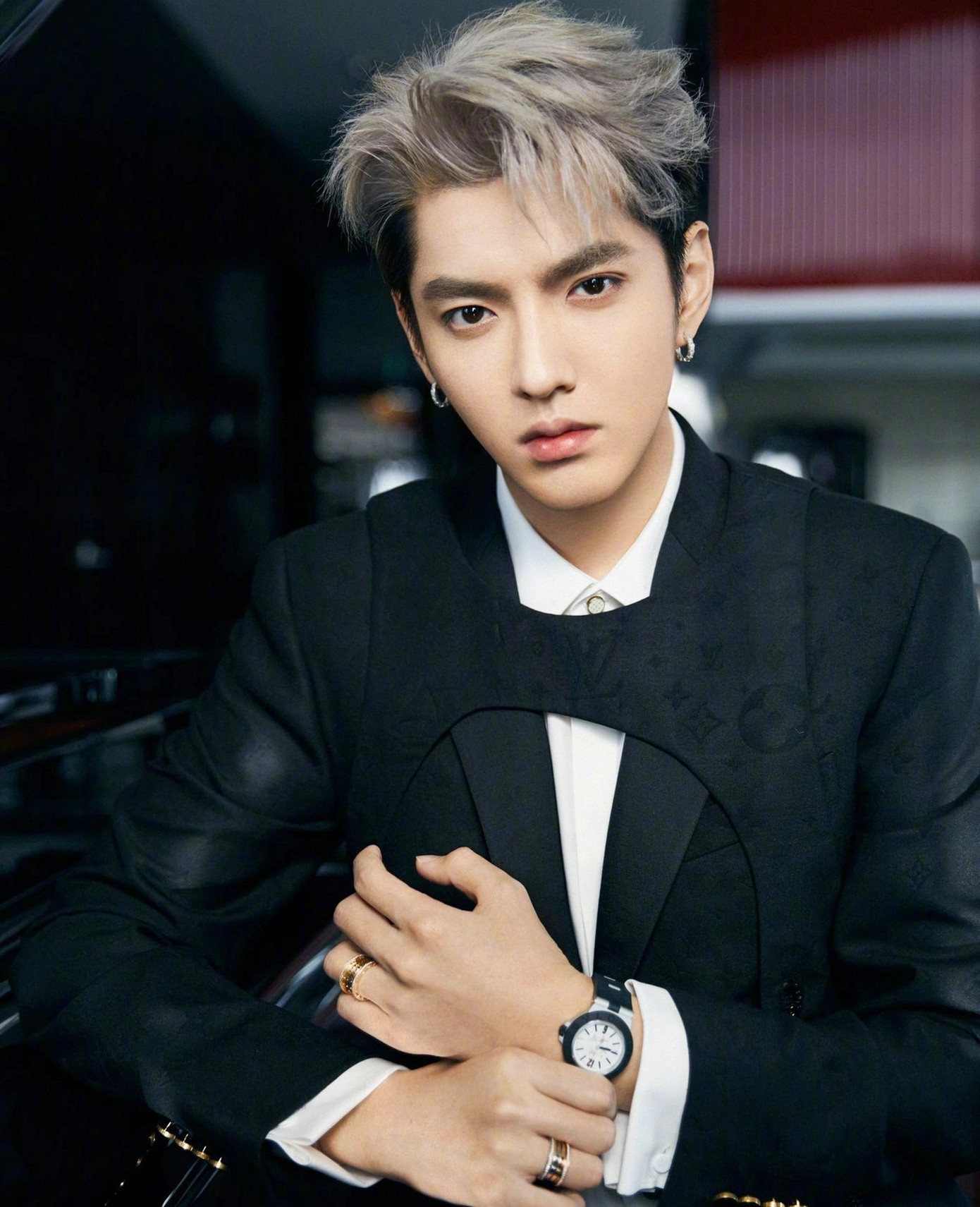 Đ&ograve;n hiểm v&agrave;o 10 nghệ sĩ nam- Ảnh 4.