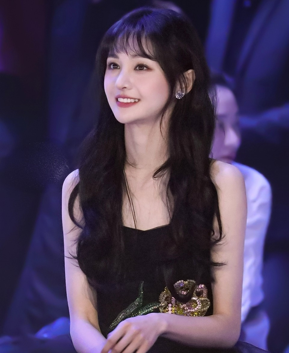 Đ&ograve;n hiểm v&agrave;o 10 nghệ sĩ nam- Ảnh 5.