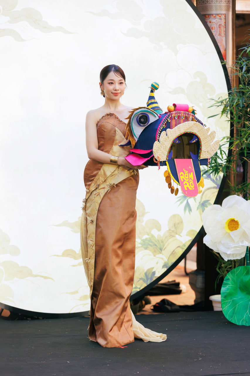 Fashion Show &ldquo;Rằm Rộ&rdquo;: Khi Sắc M&agrave;u Trung Thu Việt Bước L&ecirc;n S&agrave;n Diễn- Ảnh 5.