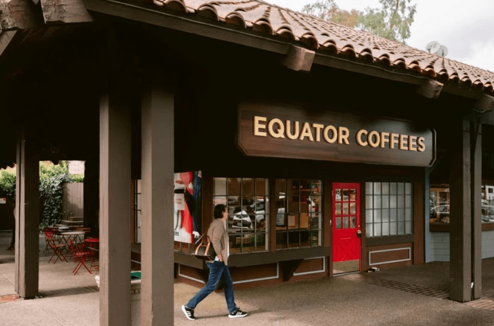 30 năm trước bị Starbucks 'cướp' hợp đồng trị gi&aacute; 1,3 triệu USD, một chuỗi c&agrave; ph&ecirc; nhỏ hiện lật ngược t&igrave;nh thế,  li&ecirc;n tục mở rộng- Ảnh 1.