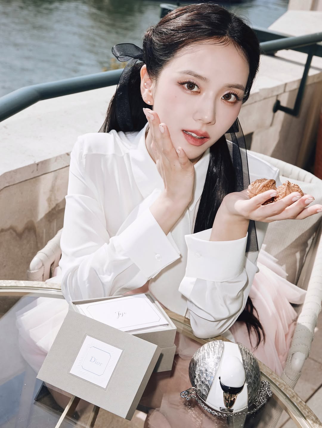 L&yacute; do khiến Jisoo (BLACKPINK) bật kh&oacute;c đẫm lệ ở Paris Fashion Week- Ảnh 6.