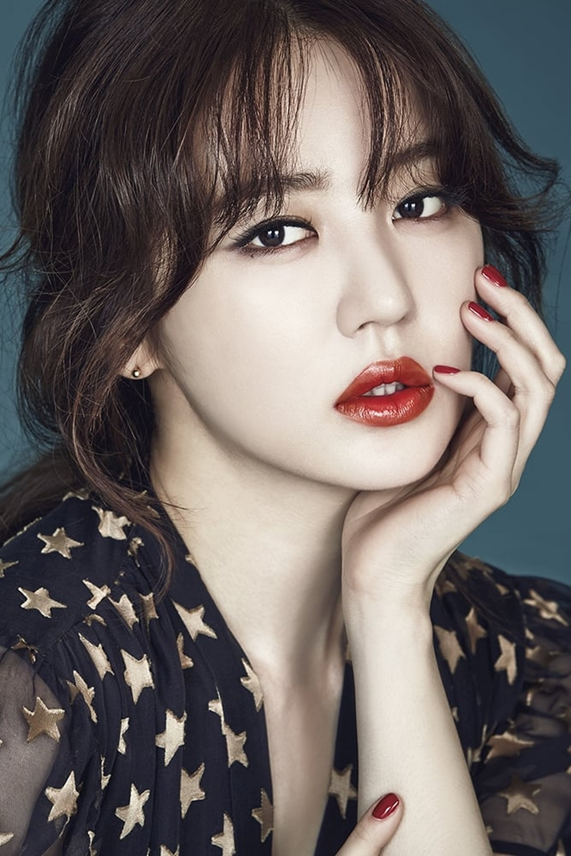 Th&aacute;i tử phi Yoon Eun Hye hẹn h&ograve; "hồng h&agrave;i nhi" k&eacute;m 11 tuổi?- Ảnh 5.