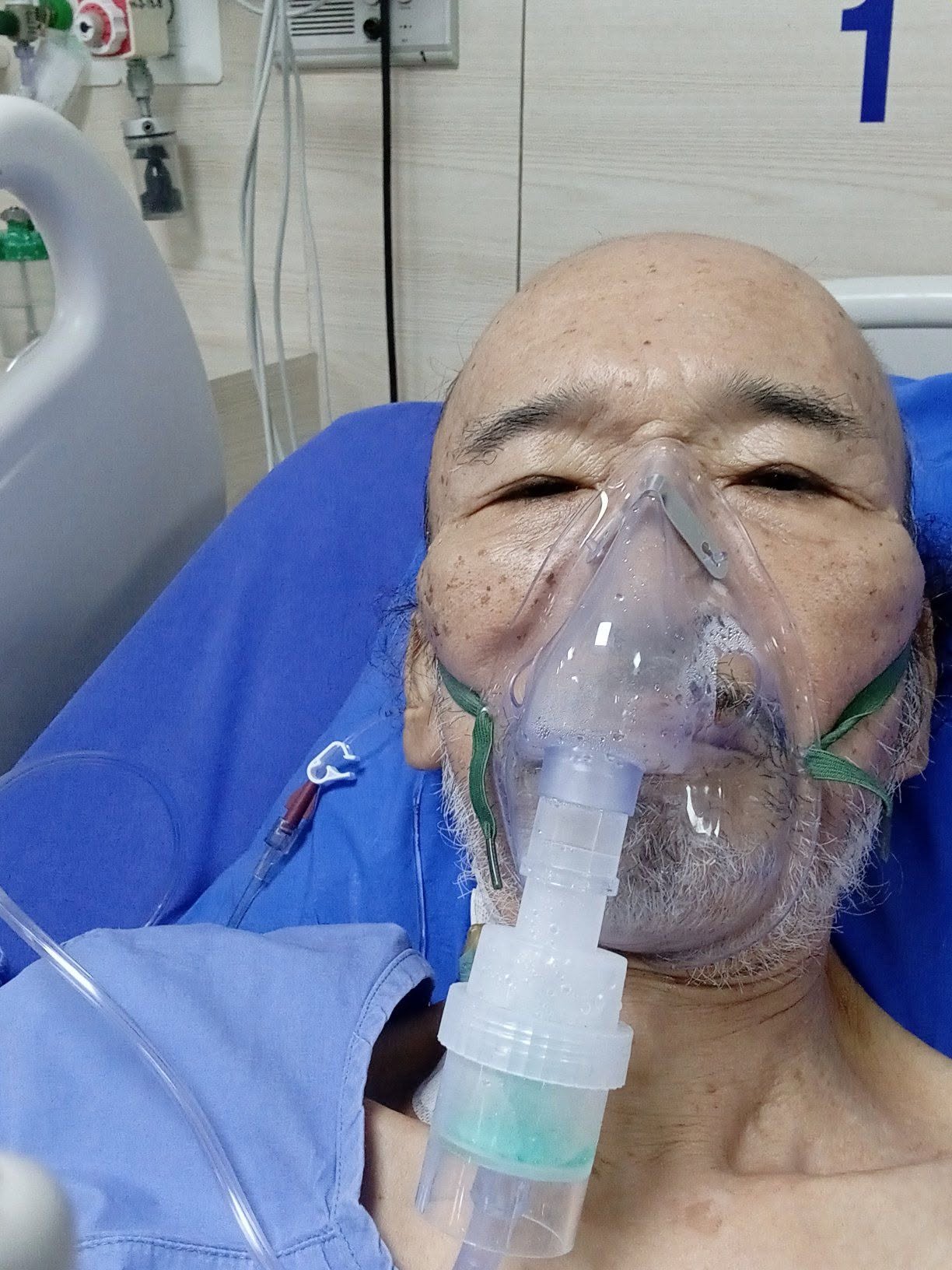 Nam diễn vi&ecirc;n vừa qua đời trong tối 9/10 v&igrave; ung thư thực quản di căn sau 2 th&aacute;ng nằm trong ph&ograve;ng chăm s&oacute;c đặc biệt (ICU)- Ảnh 2.