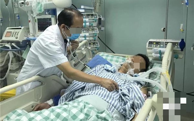 Nhắc nhở c&aacute;c gia đ&igrave;nh: 3 thực phẩm TUYỆT ĐỐI kh&ocirc;ng đựng trong giấy bạc! - Ảnh 3.