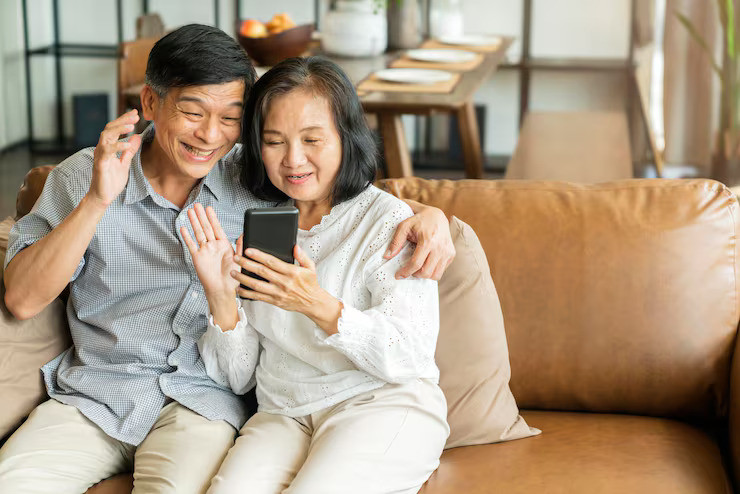 Vì sao ngày càng nhiều gia đình không còn tổ chức tụ họp hay thường xuyên đến thăm họ hàng?- Ảnh 2.