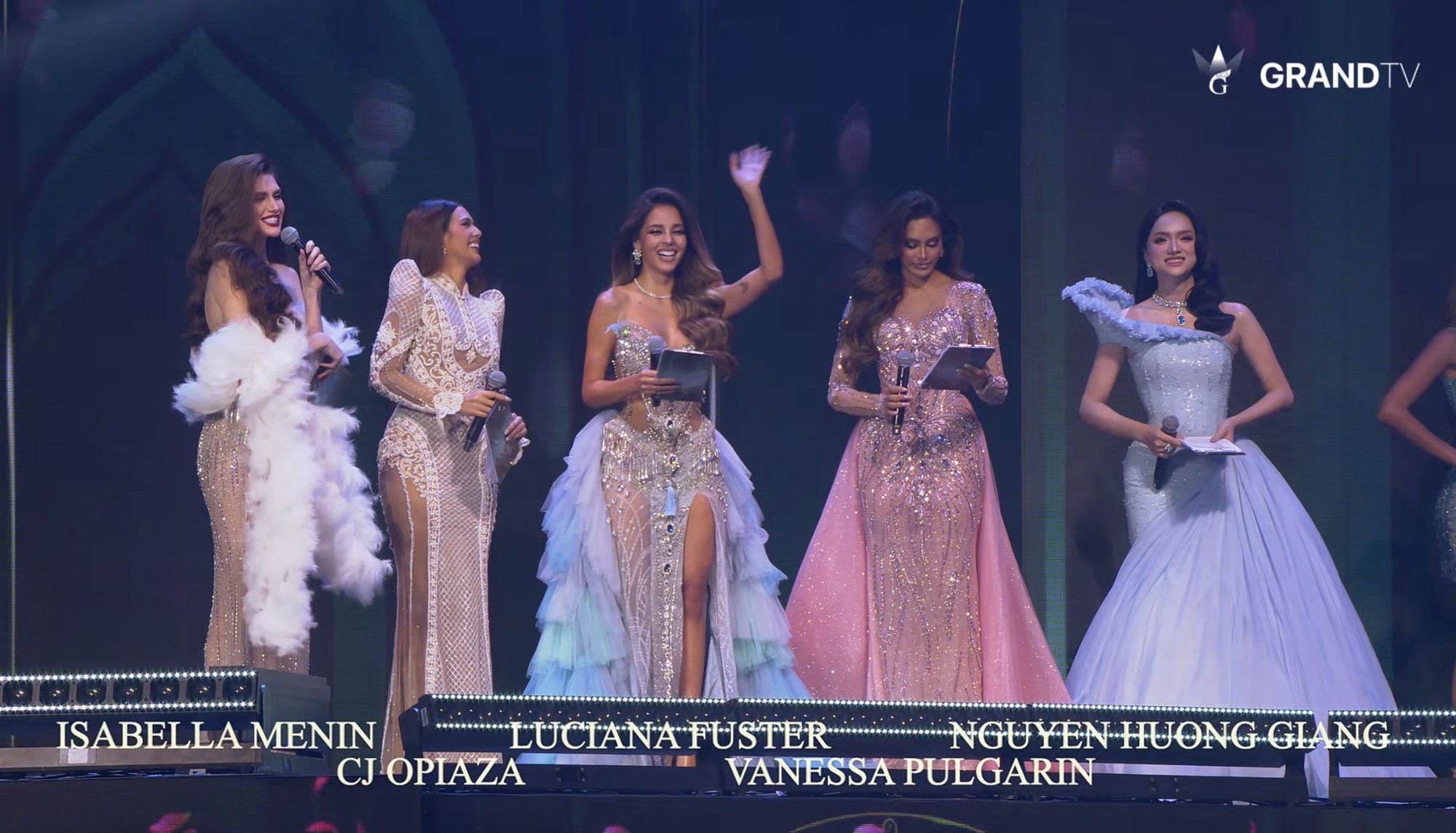 Chung kết Miss Grand International: Emoura Phạm vừa v&agrave;o Top 10, BTC liền đổi luật - Ảnh 4.