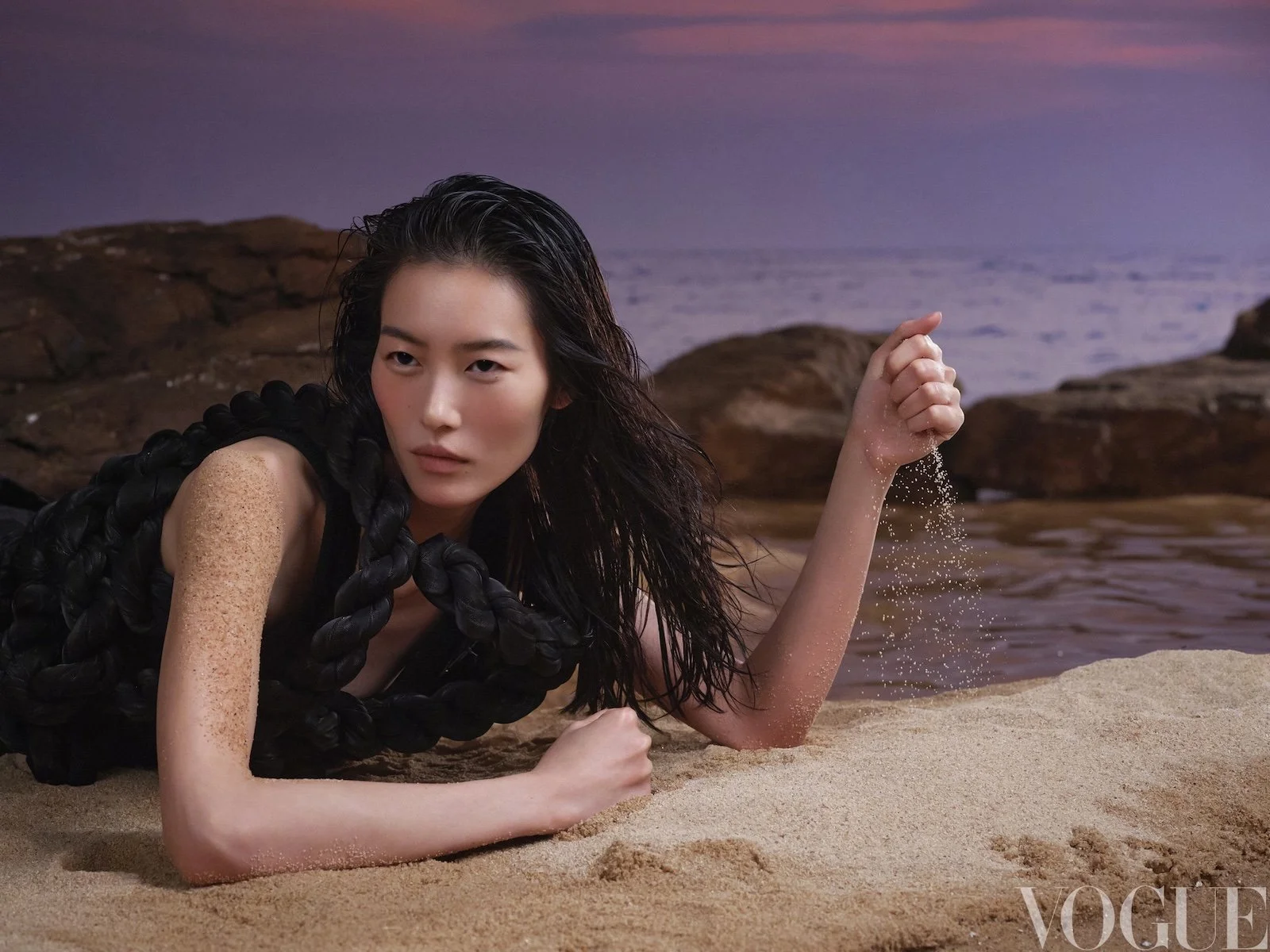 Bạn g&aacute;i "Tổng t&agrave;i" Tỉnh B&aacute;ch Nhi&ecirc;n: Người mẫu ch&acirc;u &Aacute; đầu ti&ecirc;n tại Victoria's Secret, sau 17 năm vẫn "ph&aacute; đảo" s&agrave;n diễn nội y n&oacute;ng nhất h&agrave;nh tinh- Ảnh 12.