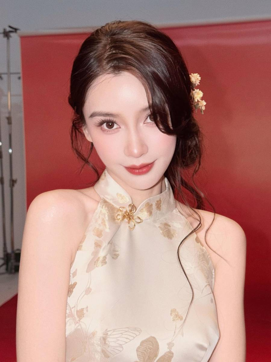 Angelababy "kh&ocirc;ng bớt đẹp" d&ugrave; chỉ một ng&agrave;y- Ảnh 2.