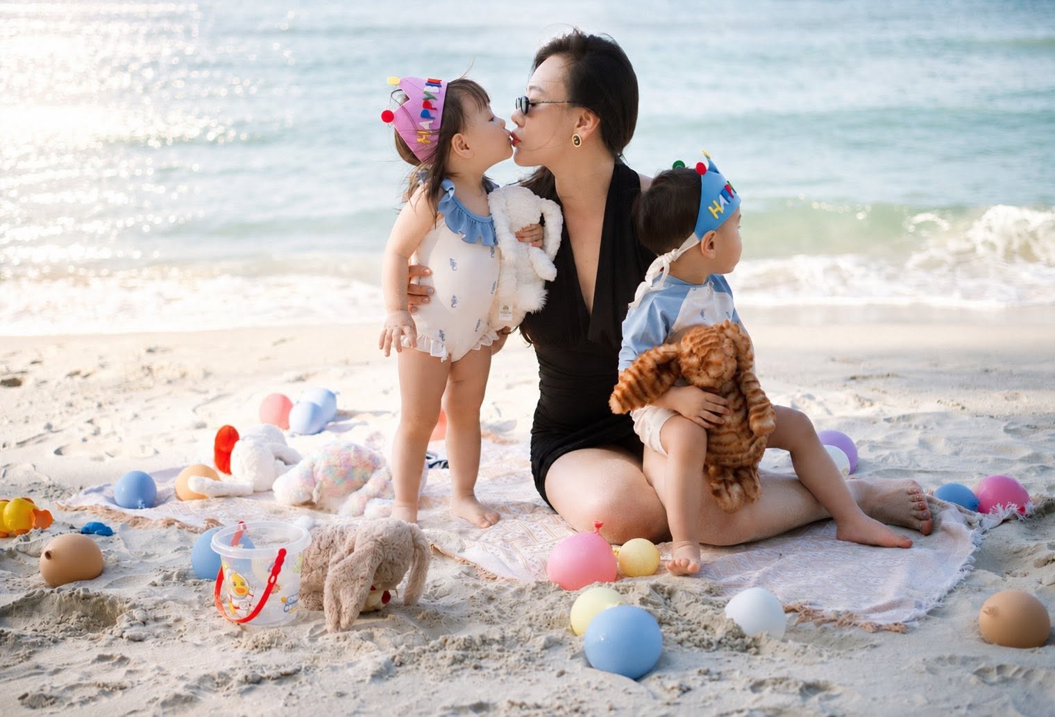 Sự tr&ugrave;ng hợp trong phim - ngo&agrave;i đời th&uacute; vị giữa Khả Ng&acirc;n v&agrave; Phương Oanh - Ảnh 9.