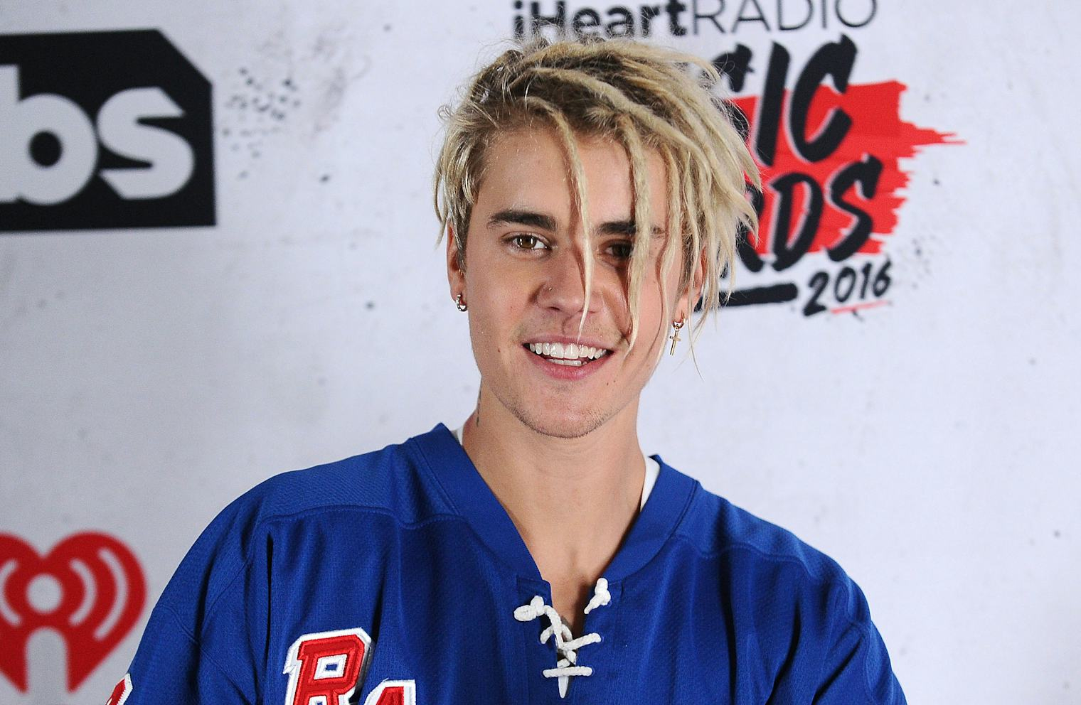 Hot lại ảnh Justin Bieber trong t&ugrave;: Đẹp trai ph&aacute;t sốc!- Ảnh 7.