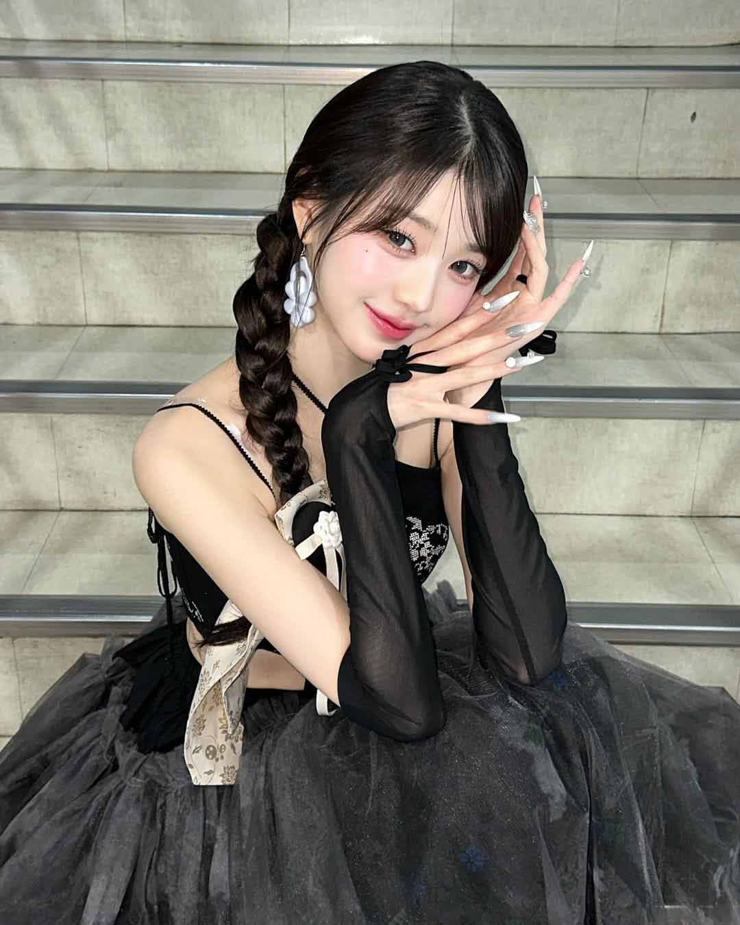 "C&ocirc;ng ch&uacute;a Kpop" khoe gi&agrave;u cũng th&agrave;nh c&aacute;i tội- Ảnh 5.