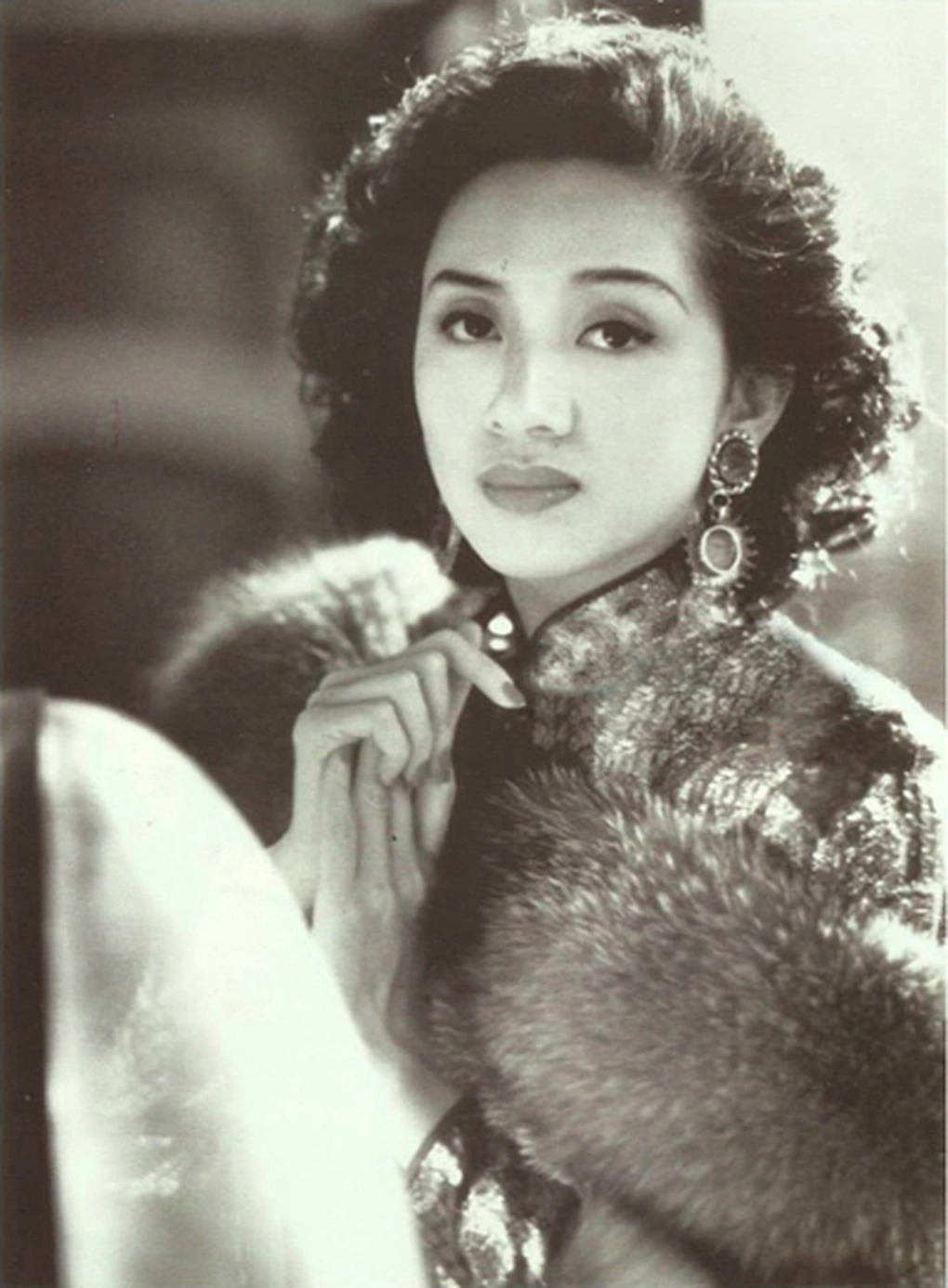 Giọng ca trời ph&uacute; kh&ocirc;ng cứu được diva khổ nhất ch&acirc;u &Aacute;: T&agrave;i sản chia năm xẻ bảy, qua đời chưa hết chuyện - Ảnh 1.