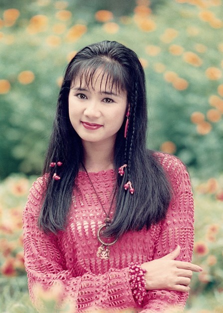 C&ocirc; g&aacute;i h&aacute;i ch&egrave; ở Tuy&ecirc;n Quang lớn l&ecirc;n th&agrave;nh mỹ nh&acirc;n nức tiếng m&agrave;n ảnh Việt, nhan sắc tuổi U60 vẫn g&acirc;y thương nhớ- Ảnh 3.