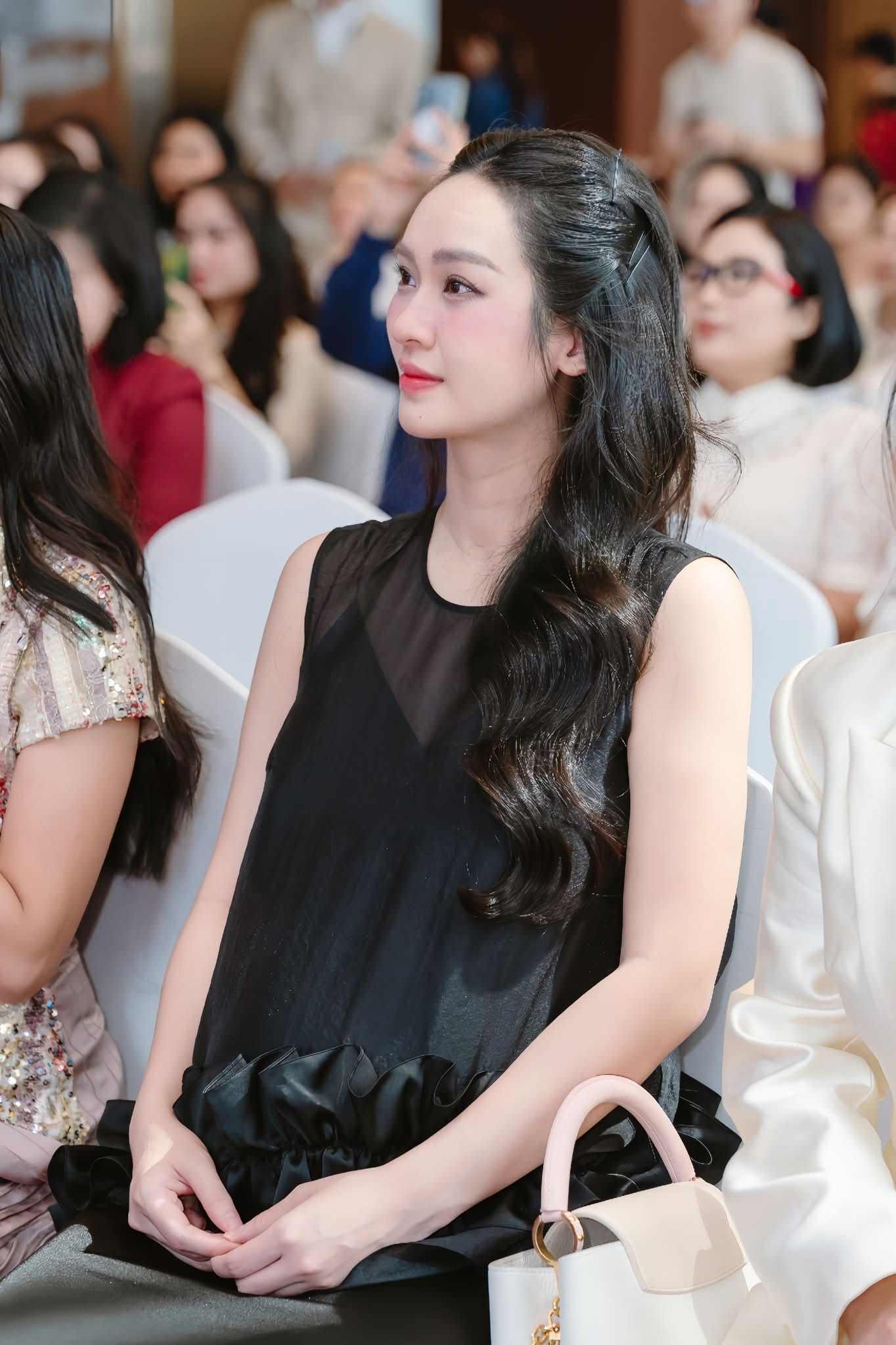Vũ Thúy Quỳnh ước con có mũi cao thừa hưởng từ bố mẹ, hạnh phúc vì Đức Phạm luôn đồng hành- Ảnh 8.