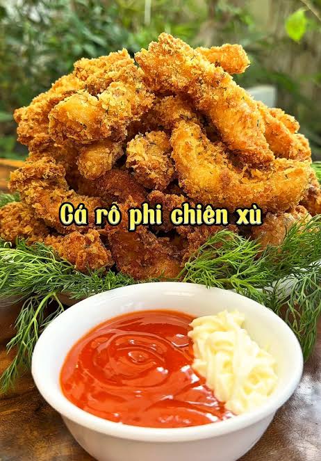 Hai kh&aacute;ch H&agrave; Lan từ r&eacute;n đồ đường phố đến tuy&ecirc;n bố kh&ocirc;ng cần nh&agrave; h&agrave;ng nữa sau t&ocirc; hủ tiếu c&aacute; trộn ở phố cổ H&agrave; Nội- Ảnh 8.