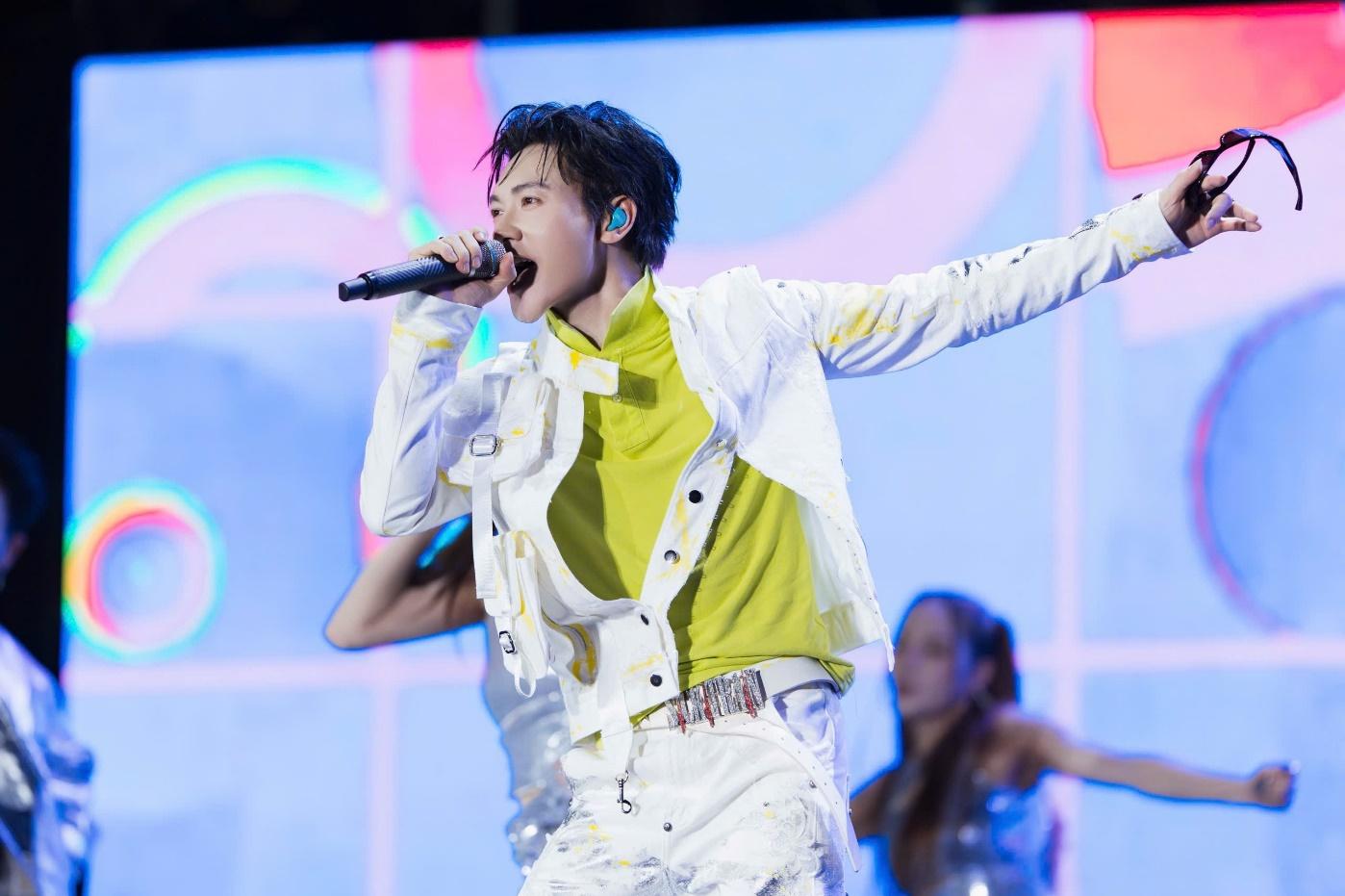 VPBank Music Night b&ugrave;ng nổ, &ldquo;tiếp lửa&rdquo; cho hơn 15.500 runner trước Race Day- Ảnh 5.
