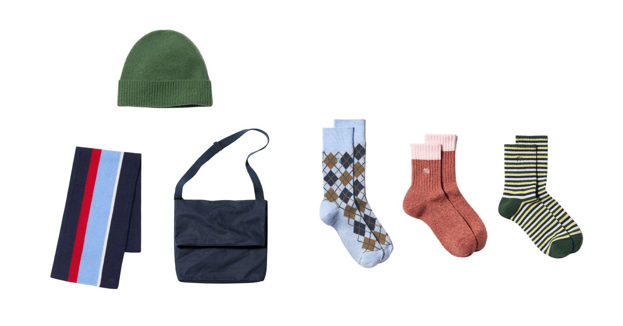 Làm mới tủ đồ Thu/Đông với BST UNIQLO and JW ANDERSON mới, sắp “trình làng” từ ngày 16/10 - Ảnh 3.