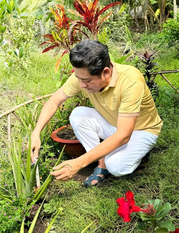Bỏ phố về vườn mỗi khi rảnh, "vua Bảo Đại đẹp nhất m&agrave;n ảnh" đầu tư g&igrave; cho khu đất 6.000m&sup2; ở miền T&acirc;y?- Ảnh 8.