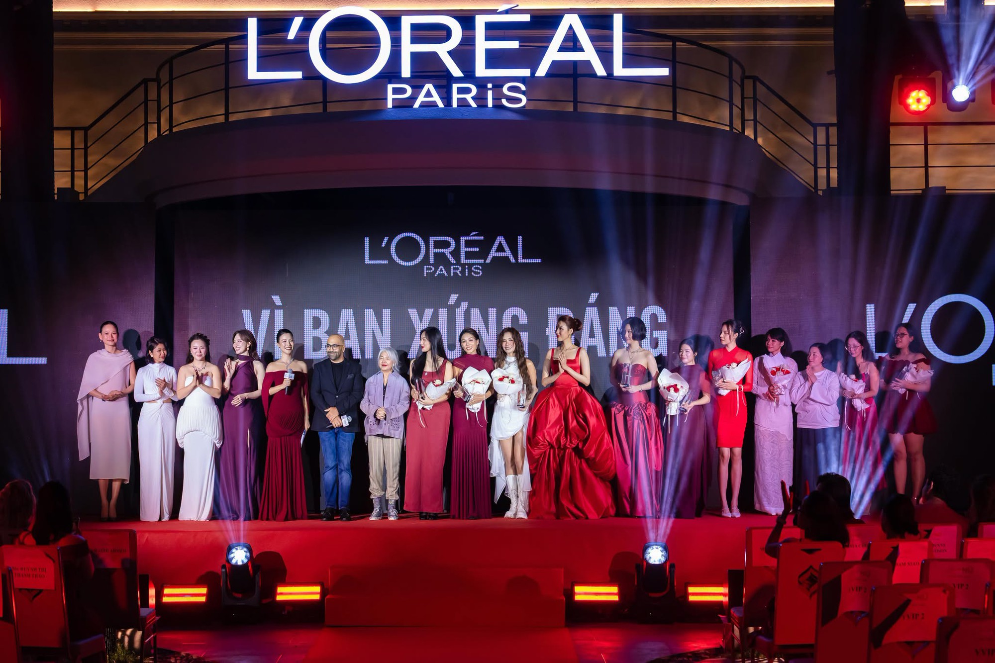 &rlm;L&rsquo;Or&eacute;al Paris Ch&iacute;nh Nữ Celebration Night 2026: Khi những người phụ nữ c&ugrave;ng viết lại định kiến&rlm; - Ảnh 1.