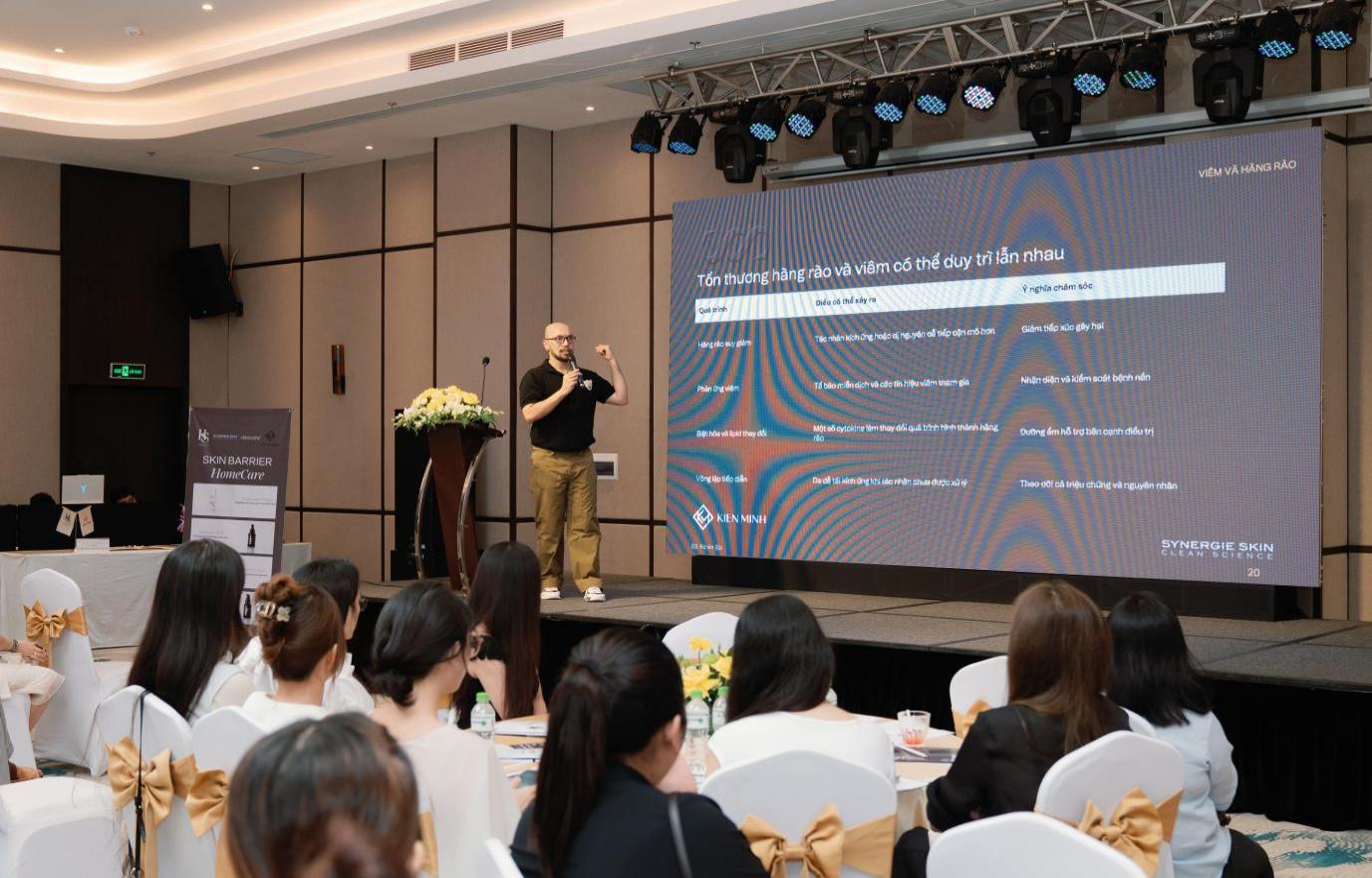 HomieSkin tổ chức Workshop &ldquo;Barrier-First&rdquo; tại Cần Thơ, c&ocirc;ng bố hợp t&aacute;c chiến lược c&ugrave;ng Synergie Skin v&agrave; Clinisoothe+ - Ảnh 3.