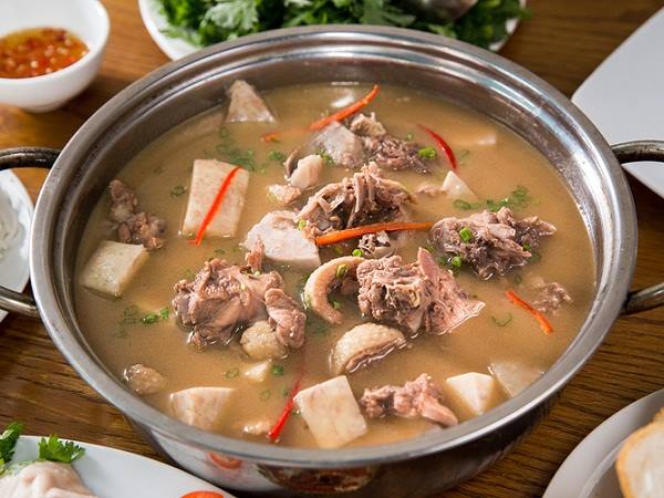 Chợ Việt c&oacute; 5 loại rau củ m&ugrave;a thu được v&iacute; bổ dưỡng chẳng k&eacute;m nh&acirc;n s&acirc;m: Vừa rẻ vừa &iacute;t calo - Ảnh 1.