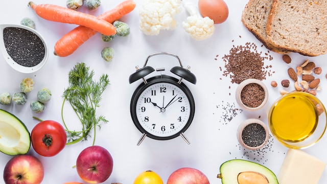 Tu&acirc;n thủ quy tắc 3 giờ trước khi đi ngủ c&oacute; thể gi&uacute;p ổn định huyết &aacute;p v&agrave; lượng đường trong m&aacute;u ở mức khỏe mạnh - Ảnh 3.