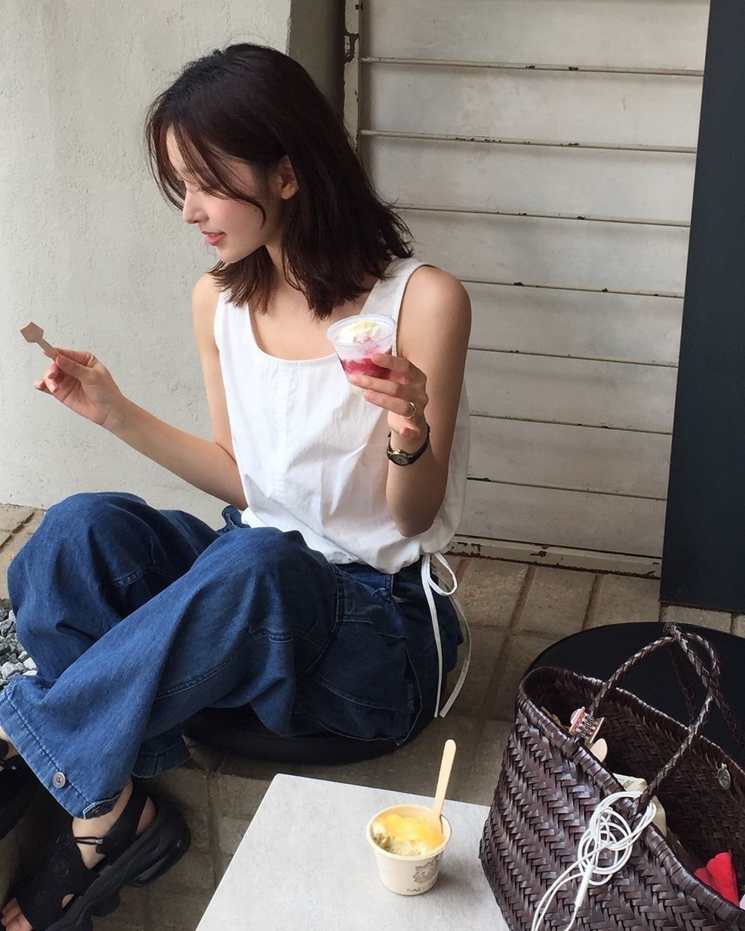 Những điều buồn cười khi l&agrave;m người lớn - Ảnh 2.