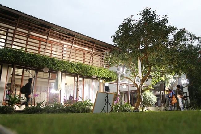 Sao hạng A từng l&agrave; thủ khoa Nhạc viện, ở biệt phủ nh&agrave; vườn rộng 1,2 h&eacute;cta tựa chốn bồng lai- Ảnh 11.