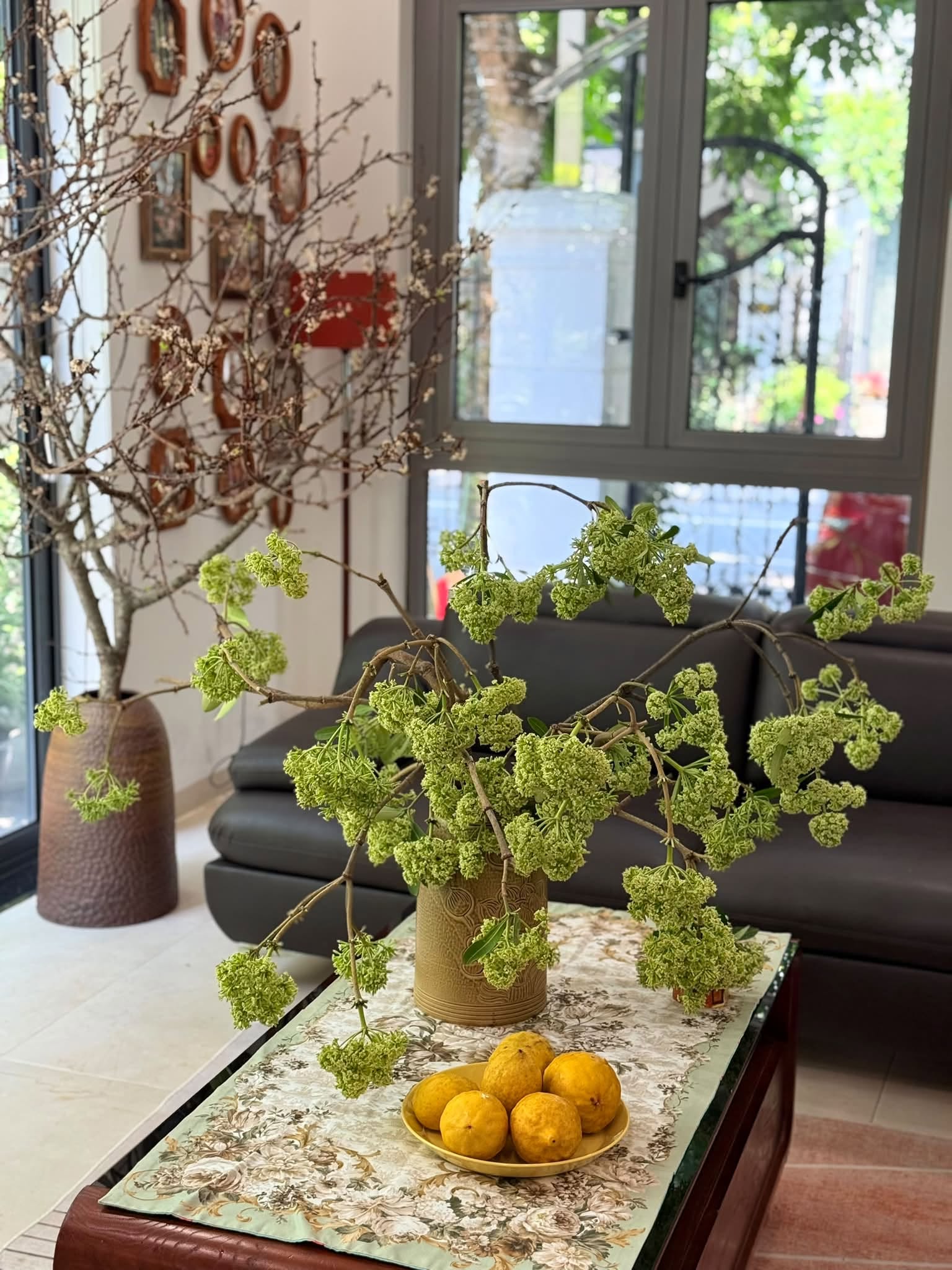 Ai ghét hoa sữa thì mặc, hội chị em mê mùi “đặc sản mùa thu Hà Nội” vẫn quyết tâm chưng bằng được một bình trong nhà- Ảnh 7.