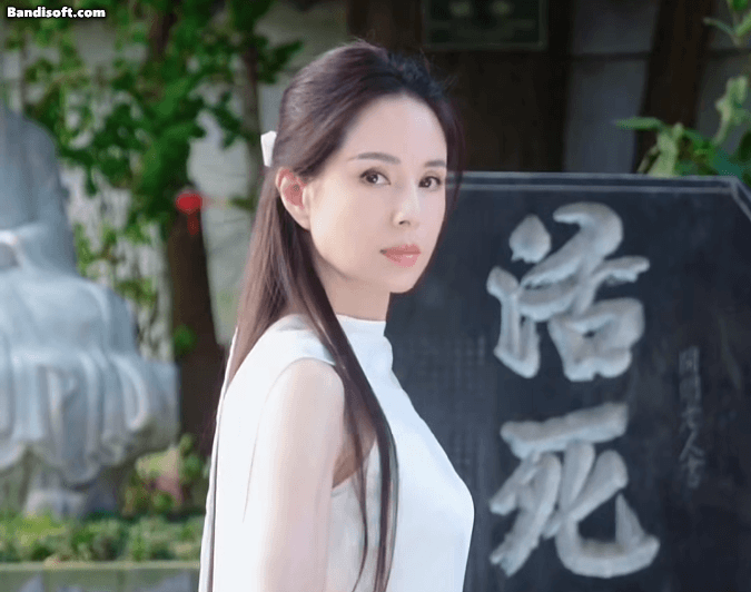 L&yacute; Nhược Đồng l&agrave;m g&igrave; với gương mặt của m&igrave;nh đấy?- Ảnh 3.