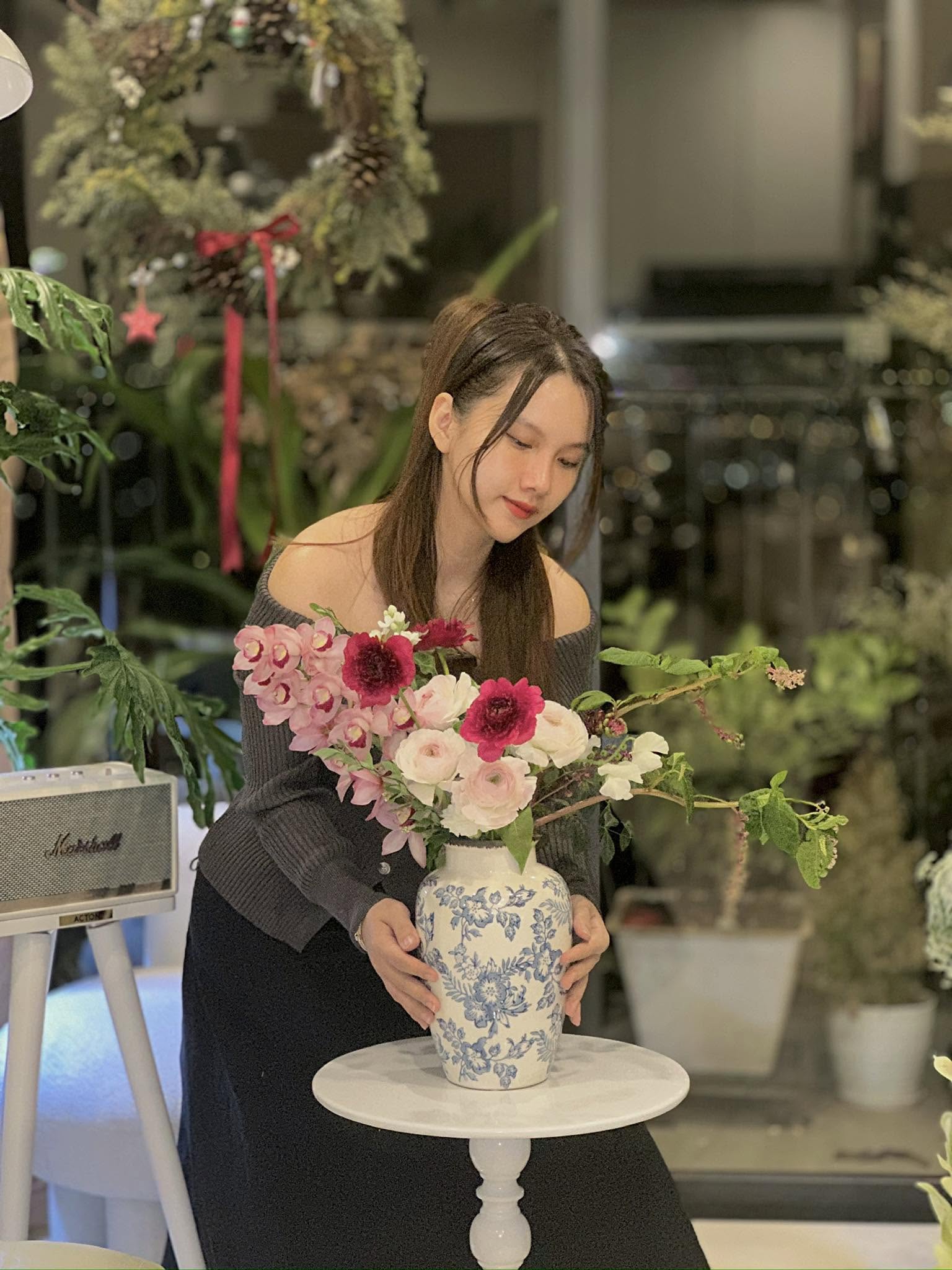U40 m&agrave; nh&igrave;n trẻ xinh như mới đ&ocirc;i mươi: B&iacute; quyết nằm ở th&oacute;i quen tốt cho l&agrave;n da c&ocirc; đ&atilde; duy tr&igrave; hơn 20 năm- Ảnh 10.