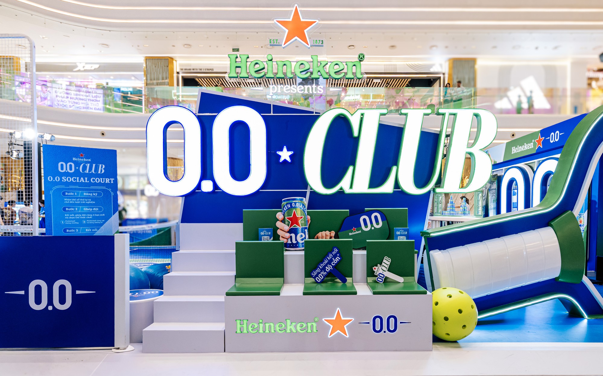 HURRYKNG v&agrave; Roos Van Reek nhập cuộc hội d&acirc;n chơi kết nối khi bất ngờ xuất hiện tại Heineken 0.0 CLUB - Ảnh 1.