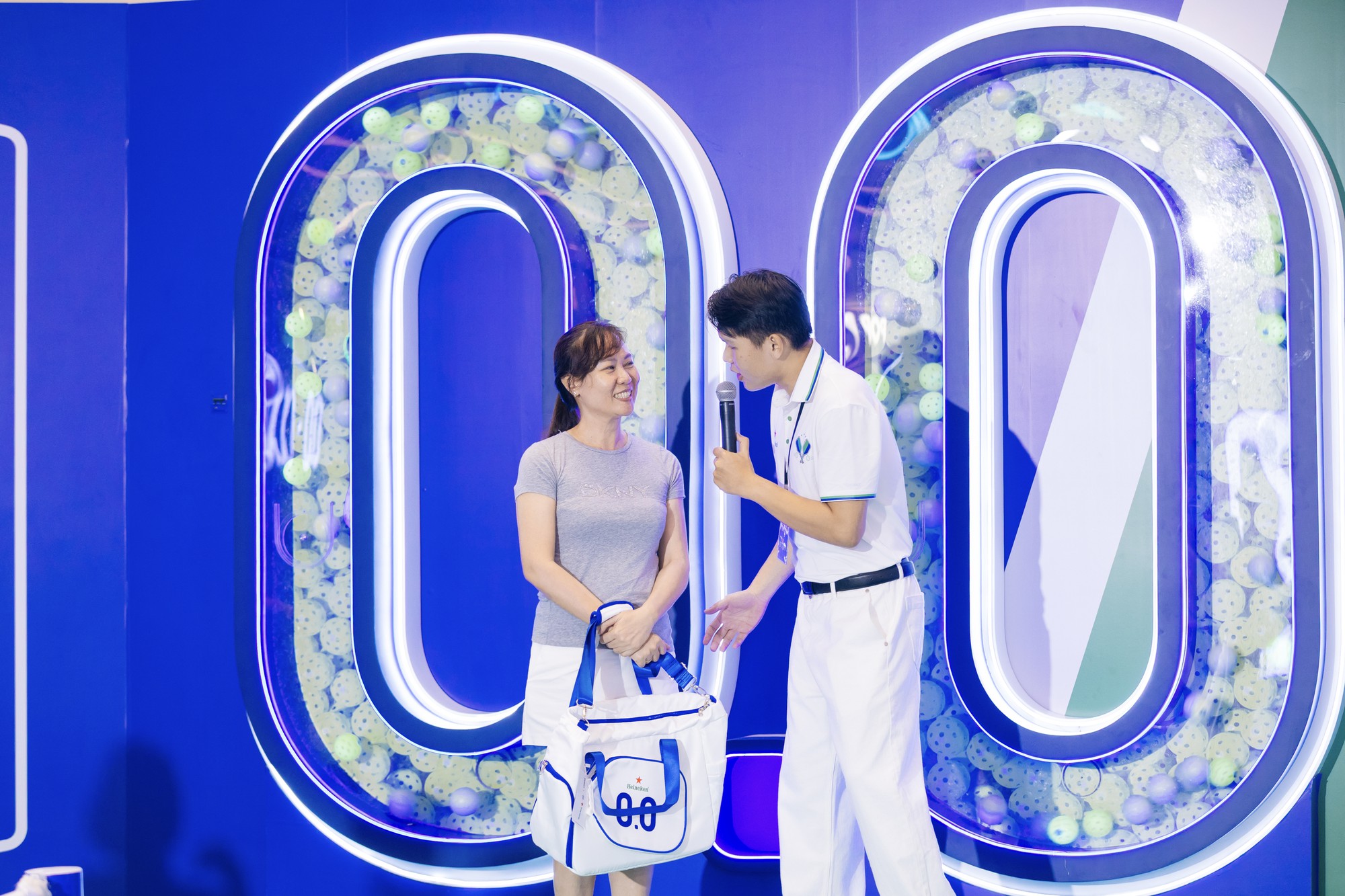HURRYKNG v&agrave; Roos Van Reek nhập cuộc hội d&acirc;n chơi kết nối khi bất ngờ xuất hiện tại Heineken 0.0 CLUB - Ảnh 10.