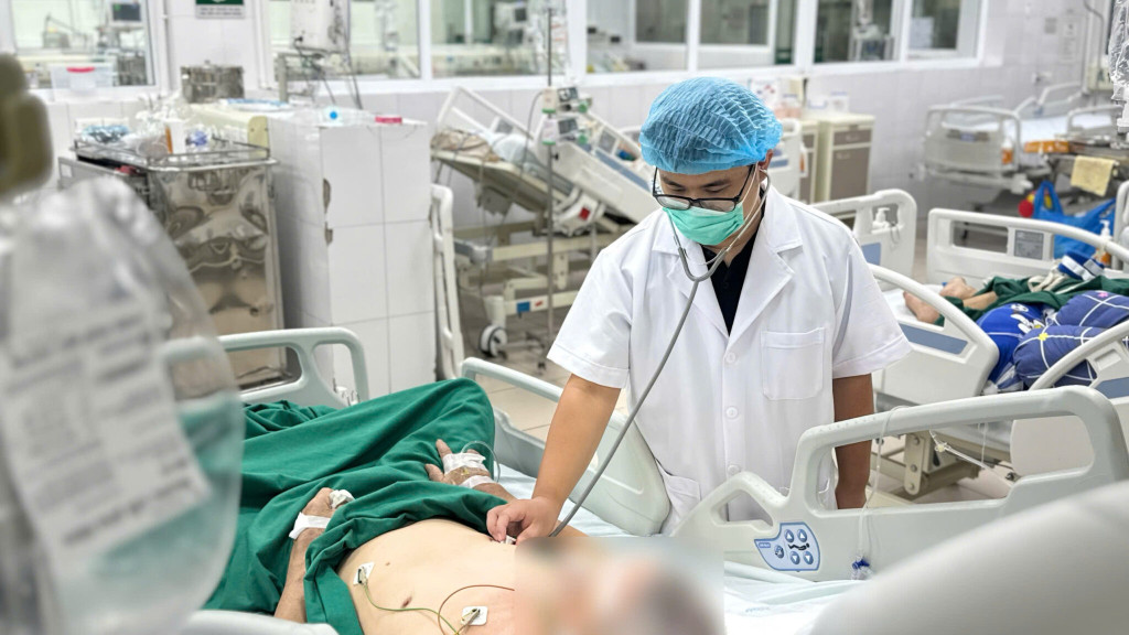 Cảnh b&aacute;o c&uacute;m A nguy kịch: Dấu hiệu cần đi kh&aacute;m ngay để bảo vệ sức khỏe - Ảnh 2.