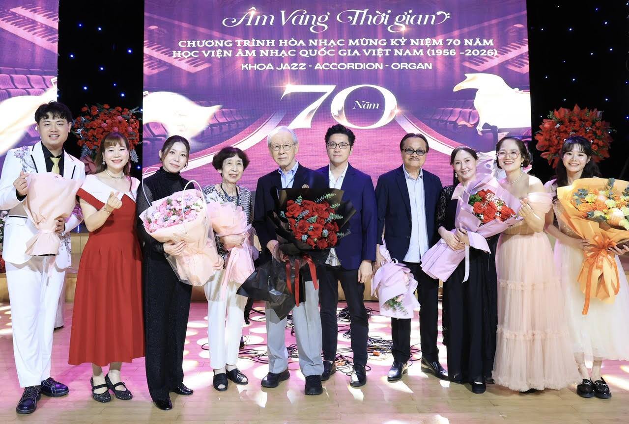 &Acirc;m vang thời gian &ndash; khi những ph&iacute;m đ&agrave;n nối d&agrave;i d&ograve;ng chảy &acirc;m nhạc - Ảnh 5.