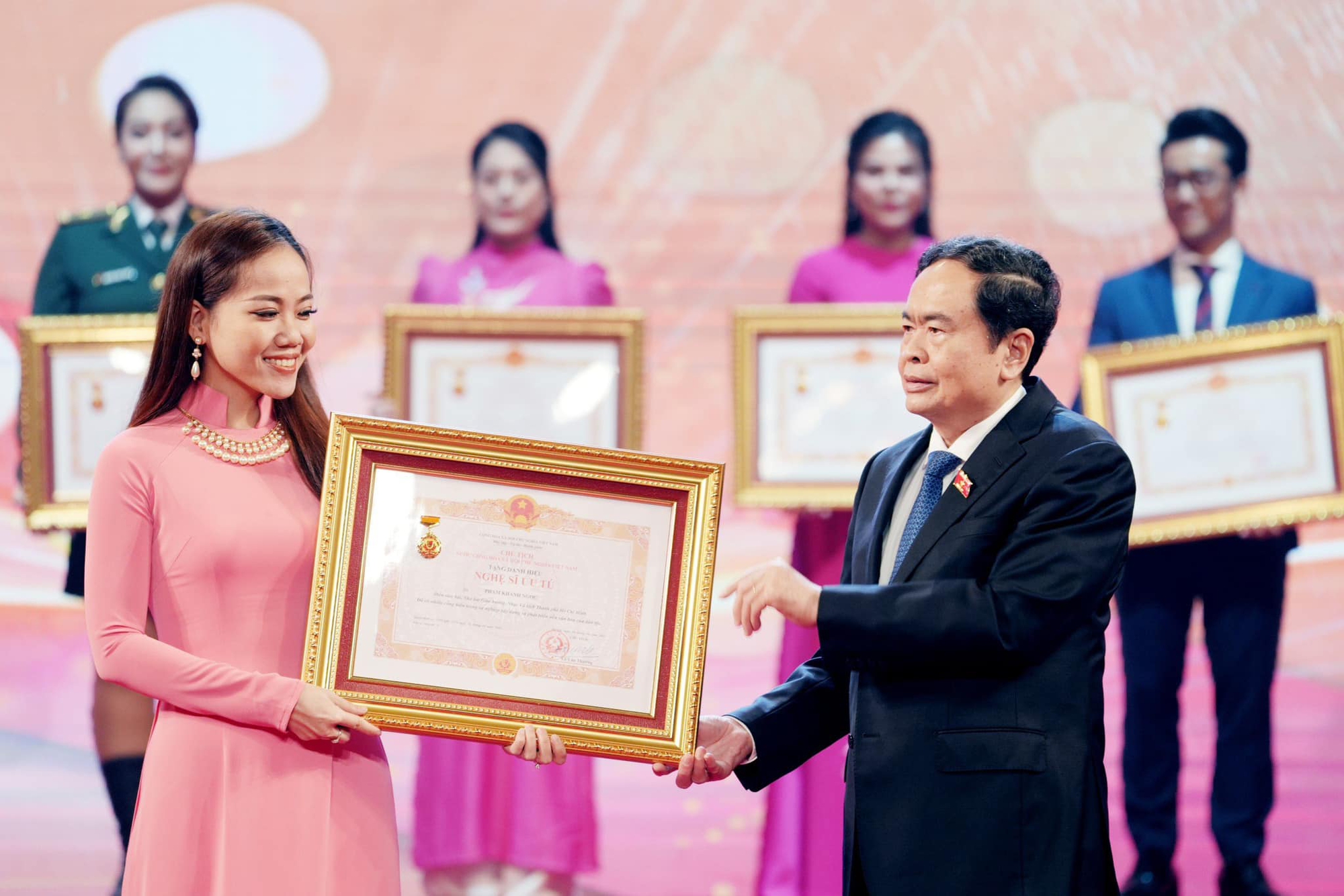 Thu nhập của nữ NSƯT trẻ nhất Việt Nam- Ảnh 3.