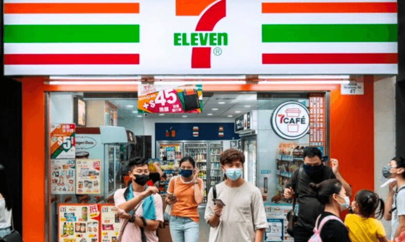 Phải đ&oacute;ng to&agrave;n bộ cửa h&agrave;ng ở đất nước tỷ d&acirc;n, 7-Eleven đang gặp kh&oacute;?- Ảnh 1.