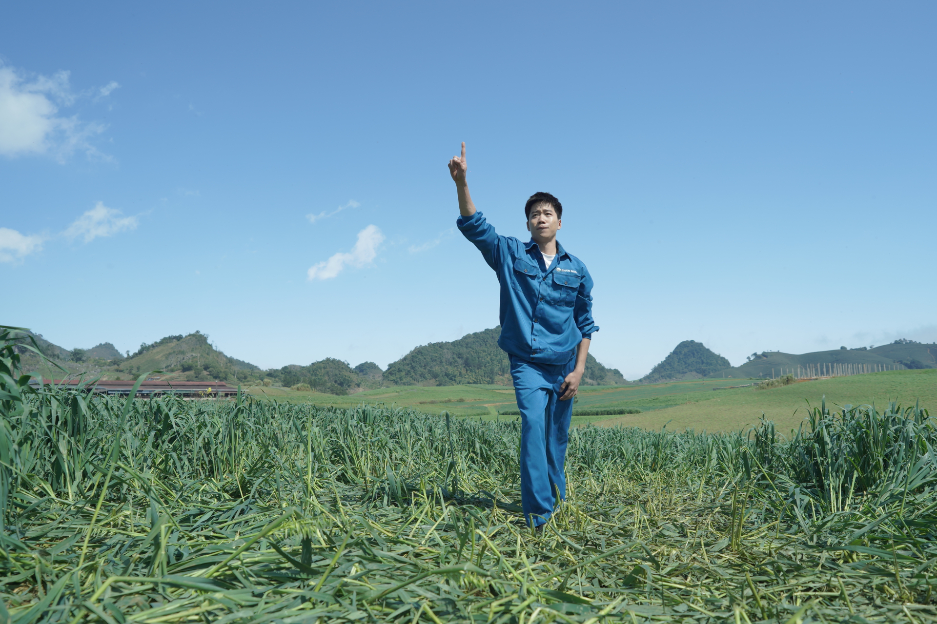 Cặp đ&ocirc;i g&agrave; b&ocirc;ng Vbiz bị đồn hẹn h&ograve; nay t&aacute;i hợp lần 2: Nh&agrave; trai l&agrave; mỹ nam 700 tỷ, nh&agrave; g&aacute;i xinh y&ecirc;u th&ocirc;i rồi- Ảnh 6.