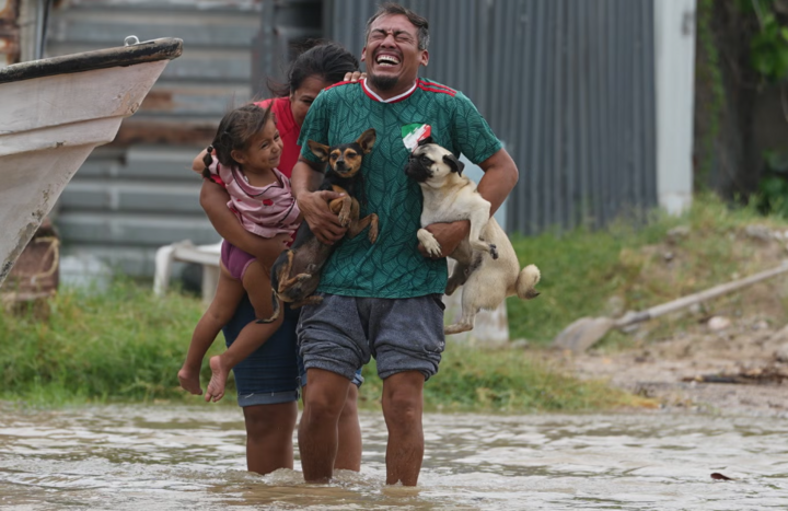 El Nino biến cơn b&atilde;o b&igrave;nh thường th&agrave;nh &ldquo;qu&aacute;i vật&rdquo; chỉ trong 24 giờ- Ảnh 1.