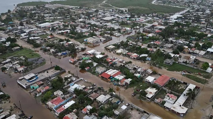 El Nino biến cơn b&atilde;o b&igrave;nh thường th&agrave;nh &ldquo;qu&aacute;i vật&rdquo; chỉ trong 24 giờ- Ảnh 2.