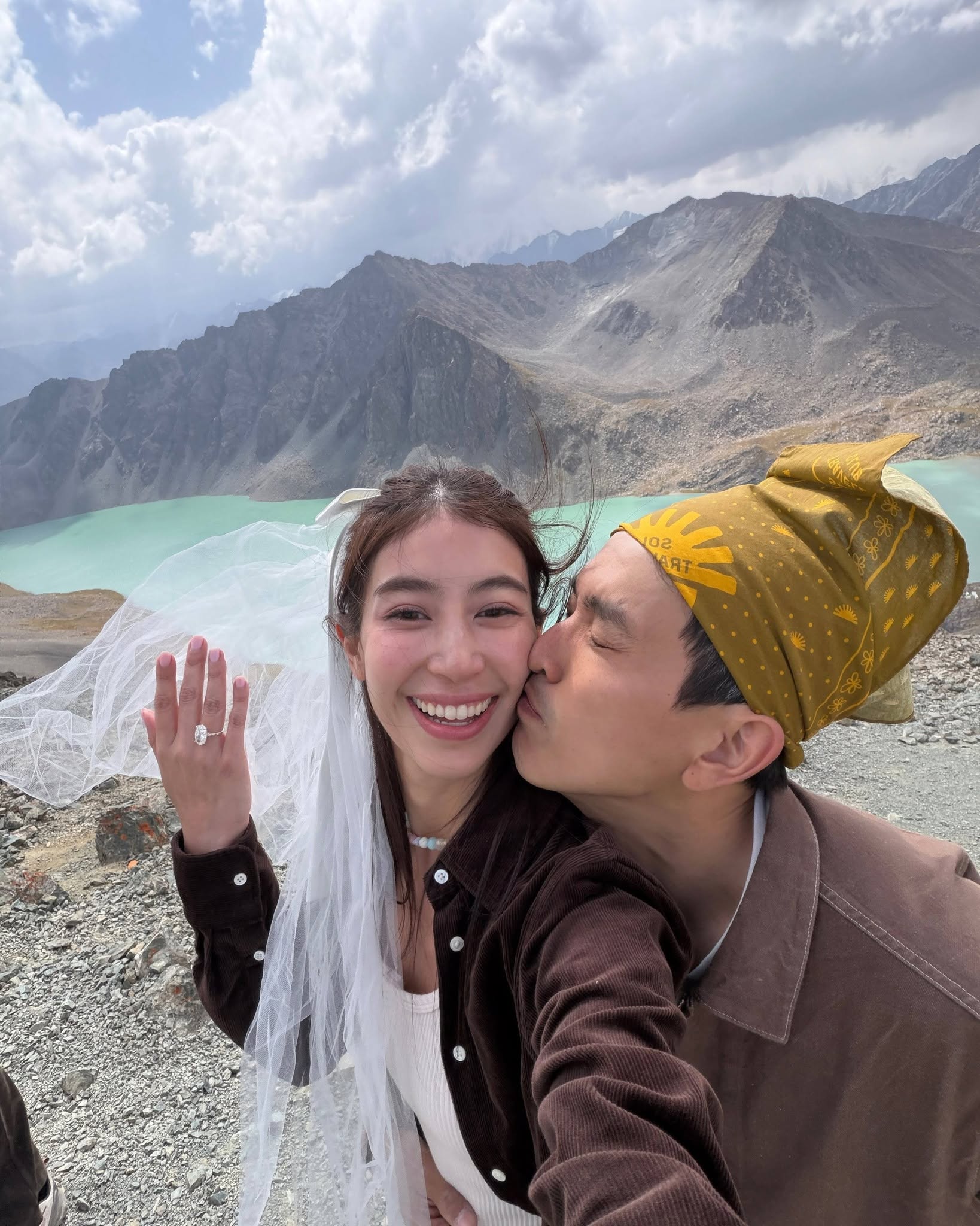 Ngọc nữ showbiz M. sốc tới nhập viện v&igrave; bạn trai đ&ograve;i đi tu sau 12 năm y&ecirc;u, nay quay đầu về đ&ograve;i cưới- Ảnh 2.