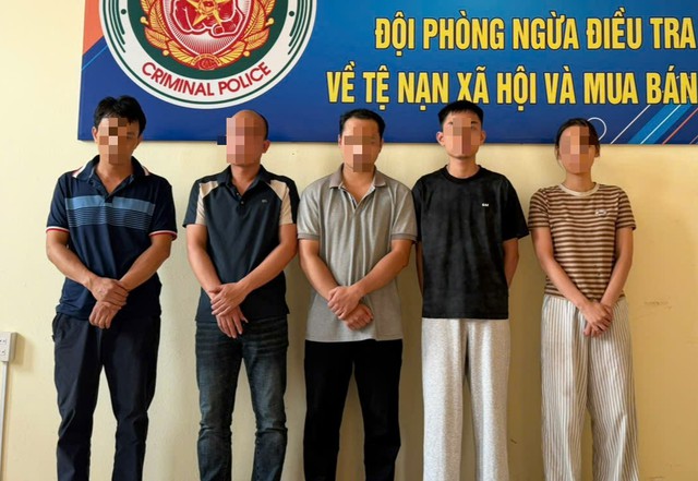 C&ocirc;ng an sẽ điều tra khi ph&aacute;t hiện t&agrave;i khoản ng&acirc;n h&agrave;ng ph&aacute;t sinh c&aacute;c giao dịch nhận tiền, chuyển tiền như sau- Ảnh 1.