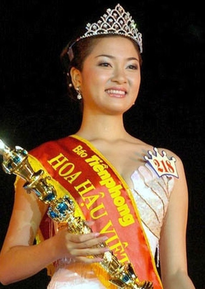 Top 3 Hoa hậu Việt Nam 2004: Người trở th&agrave;nh tiến sĩ, người sống b&iacute; ẩn- Ảnh 1.