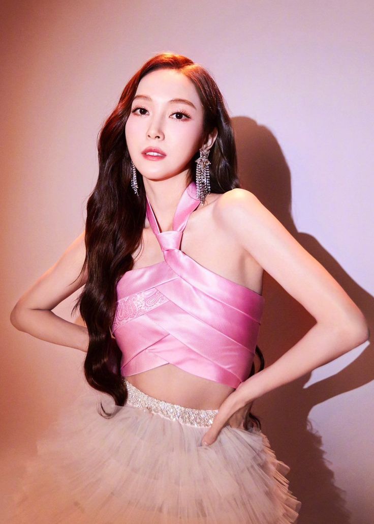 Trước khi hết thời, c&ocirc;ng ch&uacute;a showbiz tung ho&agrave;nh ngang dọc, nhan sắc băng thanh nh&igrave;n g&oacute;c n&agrave;o cũng thấy đẹp - Ảnh 11.