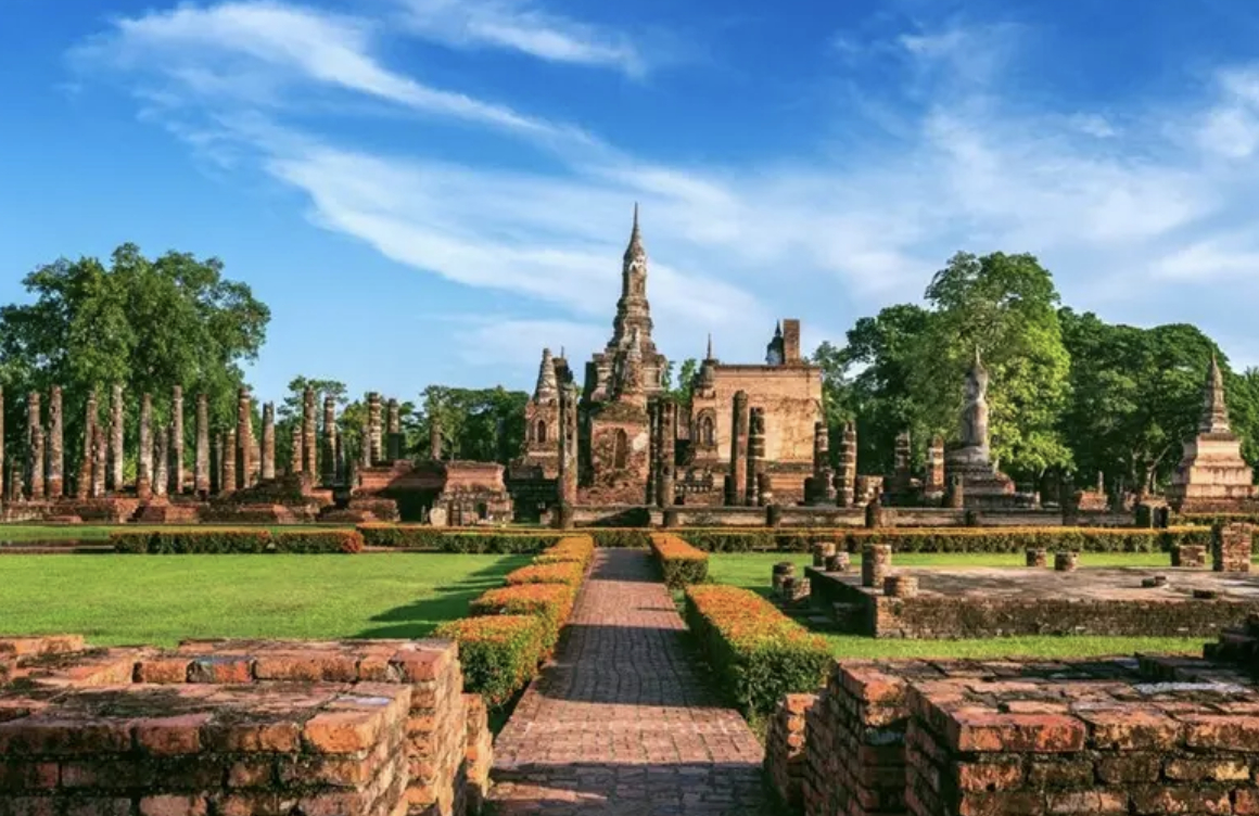 Việt Nam c&oacute; ngọn n&uacute;i nơi một vị vua từ bỏ ngai v&agrave;ng để l&ecirc;n tu, nay đ&atilde; l&agrave; Di sản Thế giới được UNESCO ghi danh- Ảnh 10.