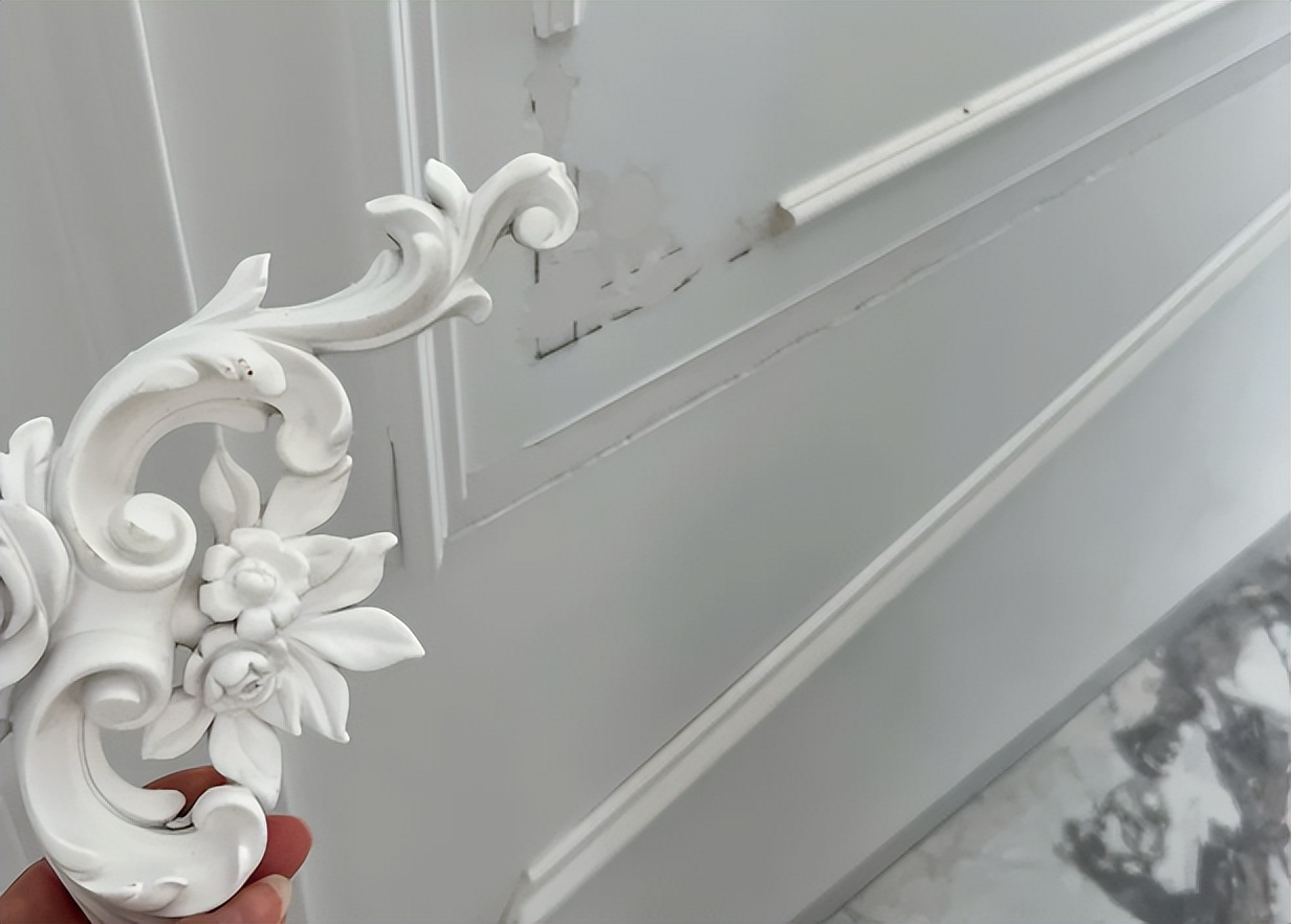 Tốn hơn 360 triệu cải tạo nh&agrave;, 3 năm sau t&ocirc;i chỉ muốn đập bỏ 6 thứ từng nghĩ l&agrave; rất sang - Ảnh 5.
