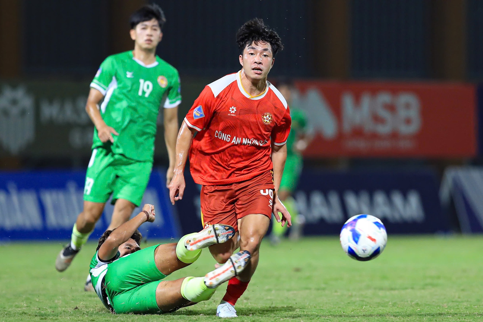 Minh Vương g&acirc;y lo lắng- Ảnh 10.