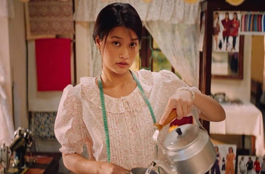 Hoa hậu đi đ&oacute;ng phim: Kh&ocirc;ng hề "dạo chơi"!- Ảnh 2.