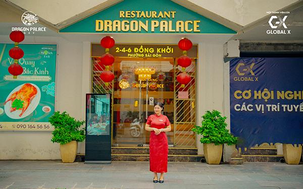 Ăn đồ Hoa ngay trung t&acirc;m TP.HCM với gi&aacute; kh&oacute; tin: Vịt quay Bắc Kinh nguy&ecirc;n con chỉ 399.000 đồng, dimsum đồng gi&aacute; 39.000 đồng - Ảnh 1.