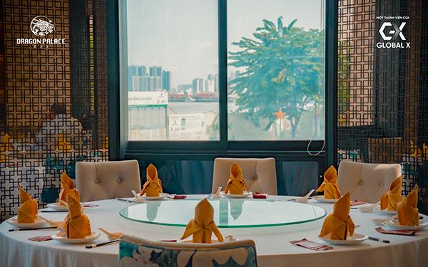 Ăn đồ Hoa ngay trung t&acirc;m TP.HCM với gi&aacute; kh&oacute; tin: Vịt quay Bắc Kinh nguy&ecirc;n con chỉ 399.000 đồng, dimsum đồng gi&aacute; 39.000 đồng - Ảnh 6.